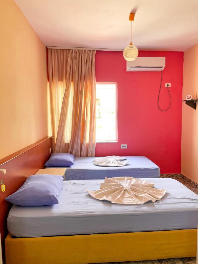 Hostel Andrey Sarandë Exterior foto